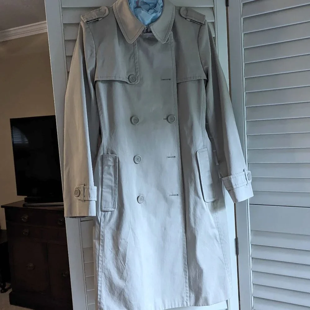 πHPπ Banana Republic Water Resistant Trench Coat - Picture 1 of 7